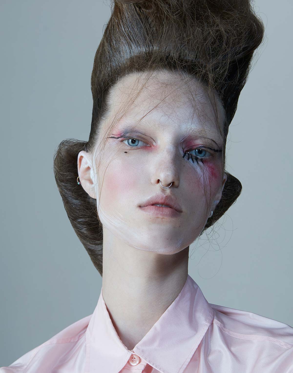 L'Officiel Baltics Your Highness fashion editorial